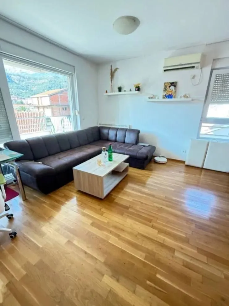 Prodaja, jednosoban stan, 54m², Centar, Budva