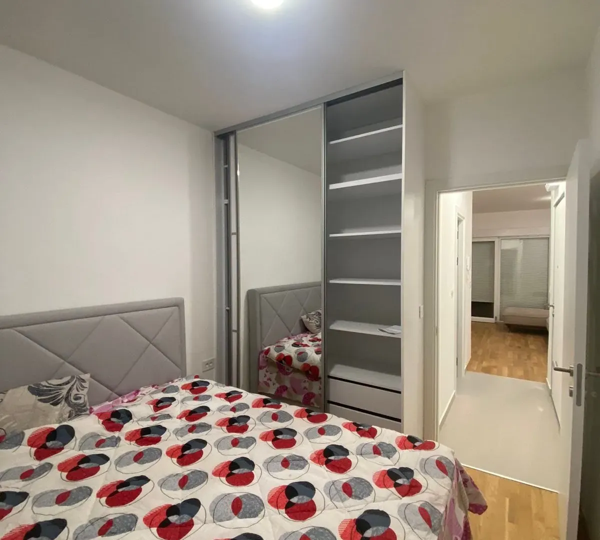 Rent, one bedroom apartment, 40m², Stari Aerodrom, Podgorica