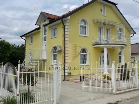 Rent, house, 400m², Veternička rampa, Novi Sad Sve Podlokacije
