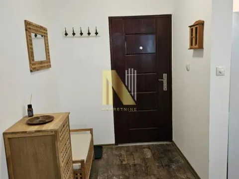 Izdavanje, dvosoban stan, 60m², Centar, Novi Sad - image 33