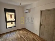 Prodaja, dvosoban stan, 69m², Šušanj, Bar - image 9