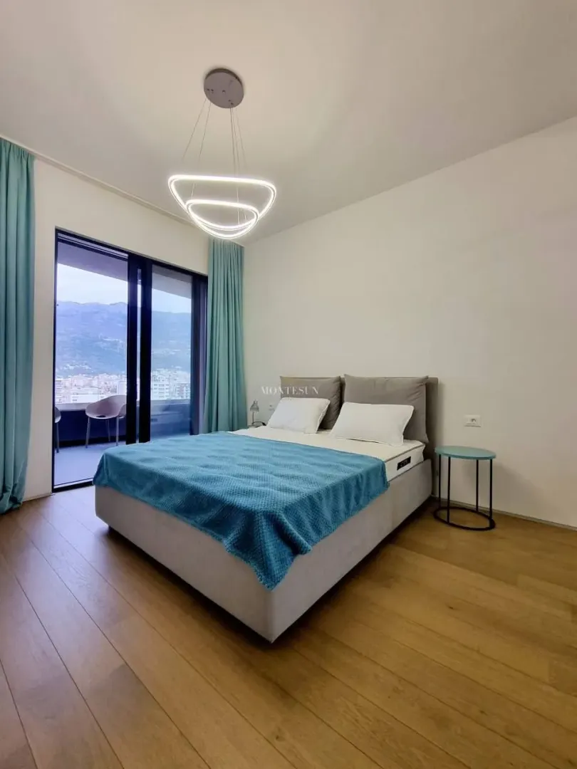 Rent, two bedroom apartment, 69m², Centar, Budva