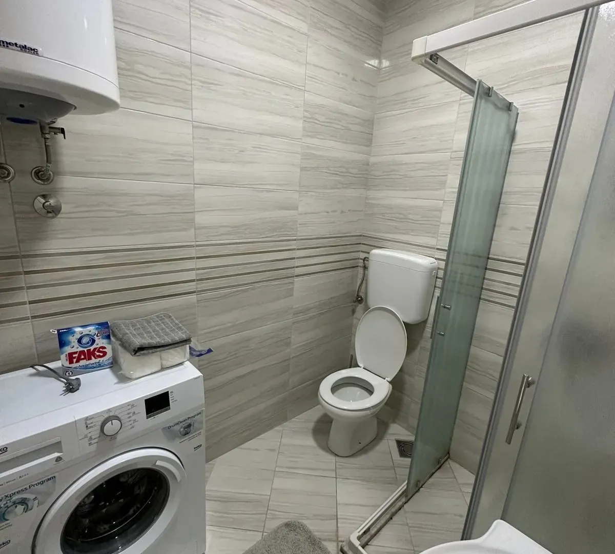 Rent, one bedroom apartment, 40m², Mažina, Tivat