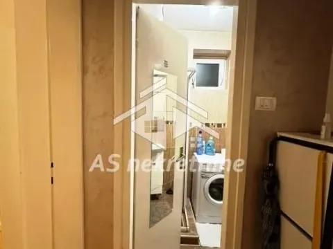 Rent, two bedroom apartment, 50m², Stari Grad, Beograd - image 14