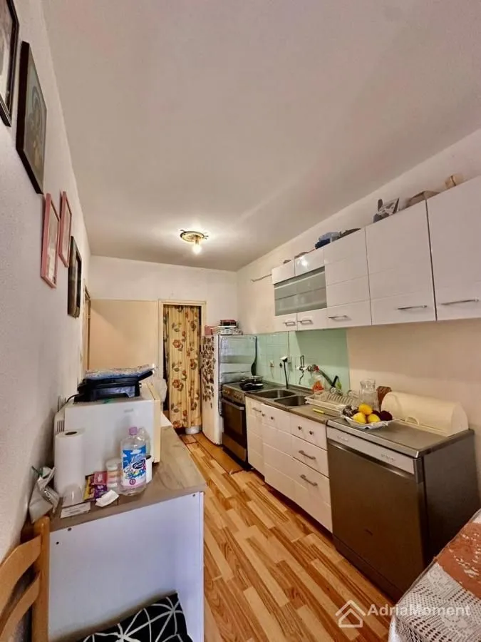 Sale, two bedroom apartment, 66m², Centar, Tivat