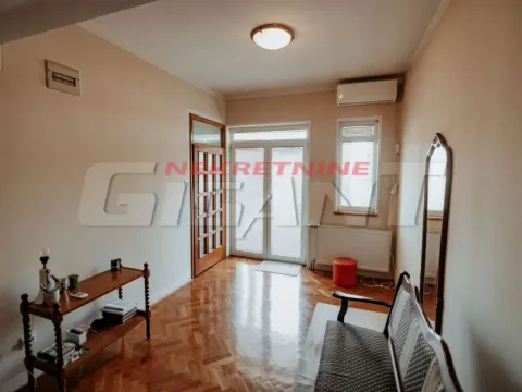 Sale, house, 242m², Arandjelovac, Srbija - image 7