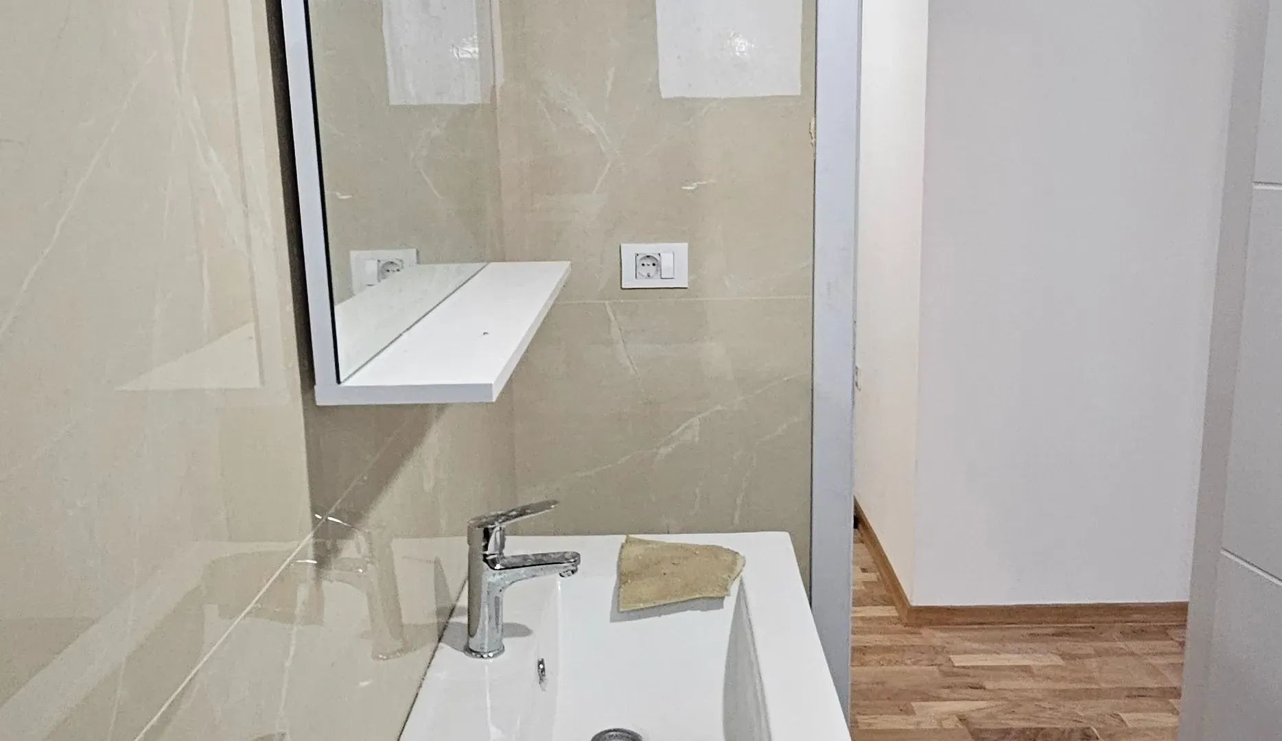 Prodaja, jednosoban stan, 46m², Centar, Ulcinj
