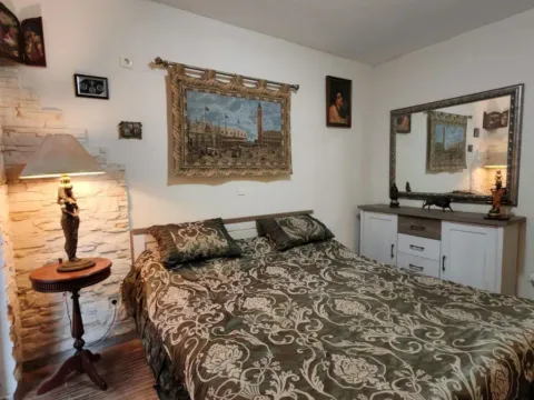 Sale, two bedroom apartment, 67m², Petrovac, Budva - image 3