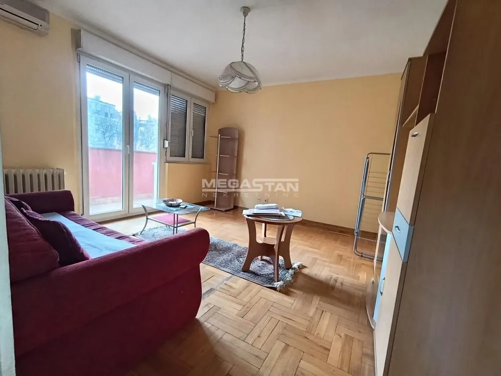 Rent, two bedroom apartment, 55m², Savski Venac, Beograd