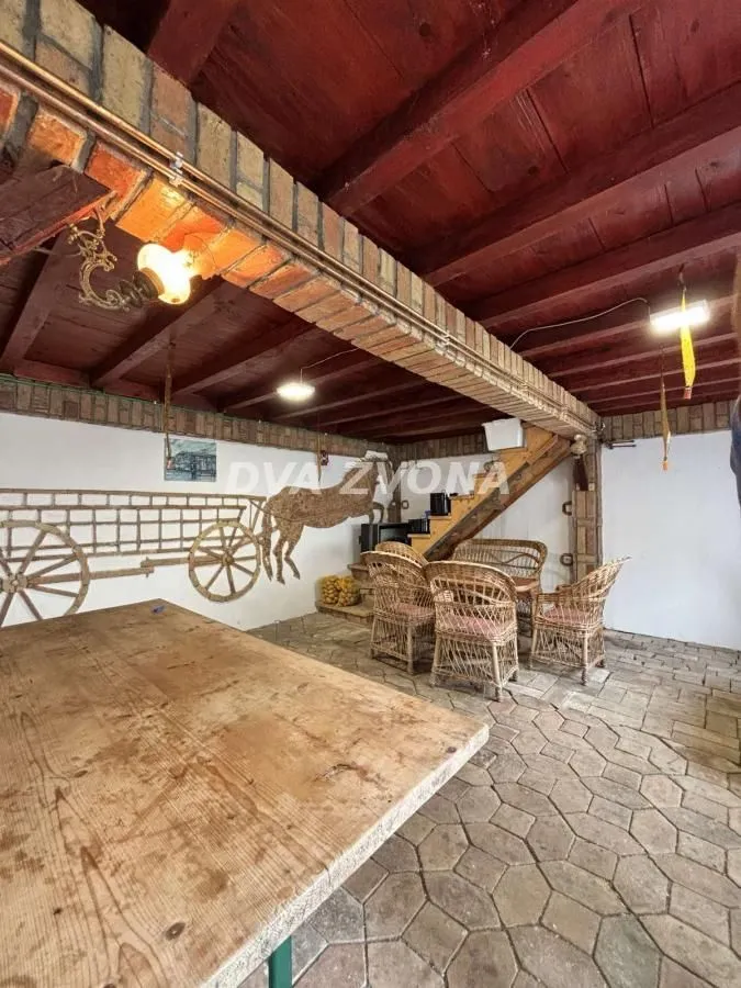 Prodaja, kuća, 202m², Čortanovci, Inđija