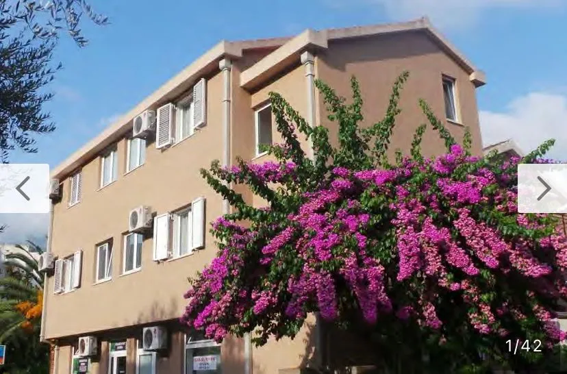 Rent, one bedroom apartment, 60m², Centar, Budva