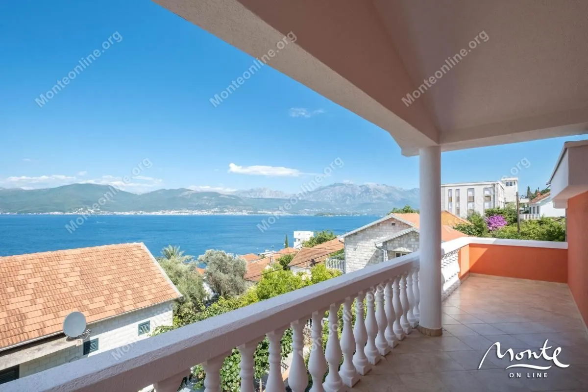 Prodaja, kuća, 89m², Krašići, Tivat