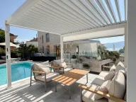 Izdavanje, kuća, 330m², Centar, Tivat - image 2