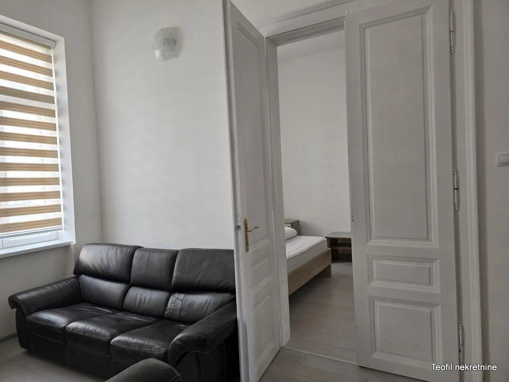 Izdavanje, dvosoban stan, 72m², Zemun Centar, Zemun Sve Podlokacije