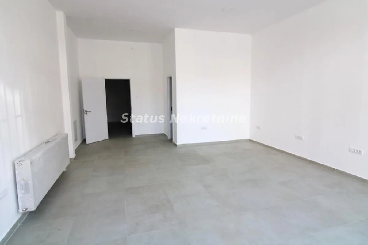 Sale, office space, 116m², Salajka, Novi Sad Sve Podlokacije