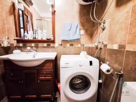 Izdavanje, jednosoban stan, 55m², Preko Morače, Podgorica - image 9