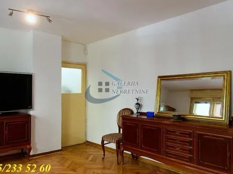 Prodaja, trosoban stan, 82m², Stari Grad, Beograd - image 2
