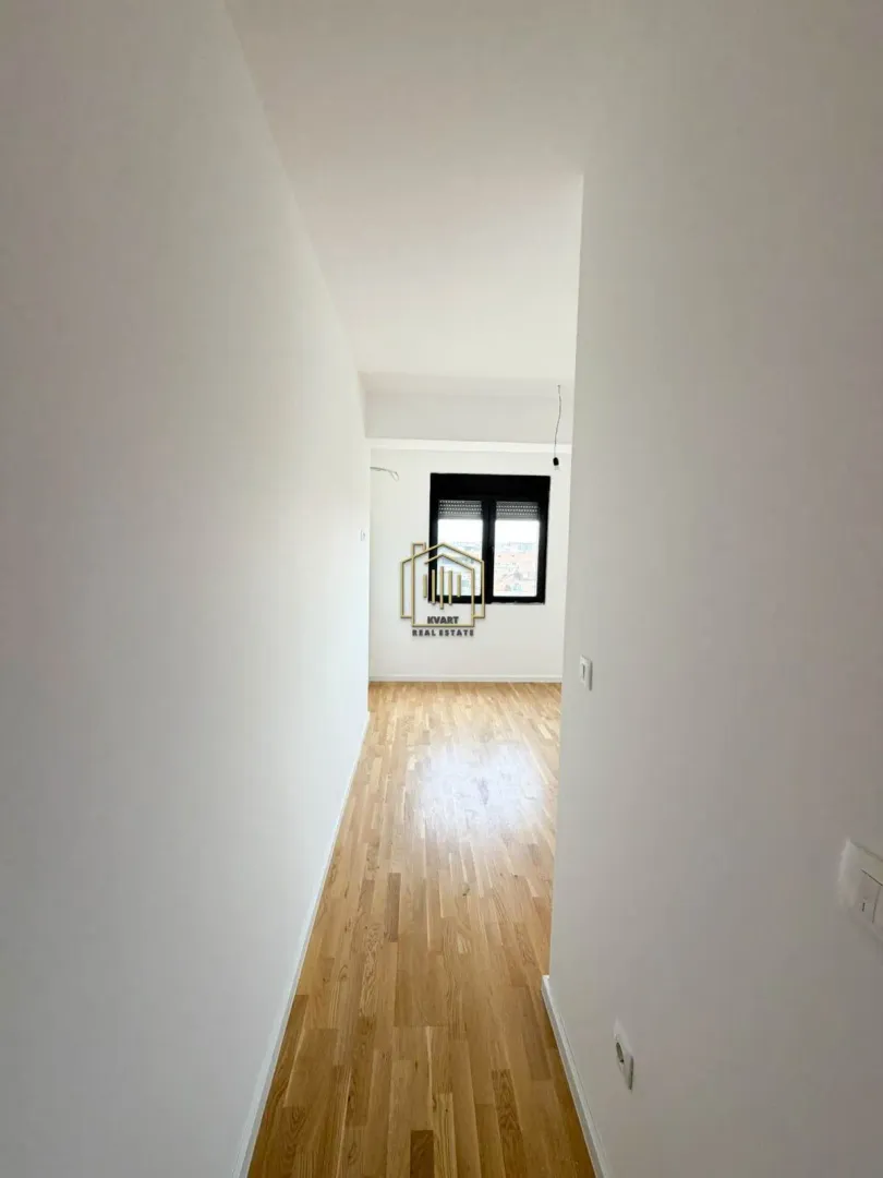 Rent, three bedroom apartment, 112m², Stari Aerodrom, Podgorica