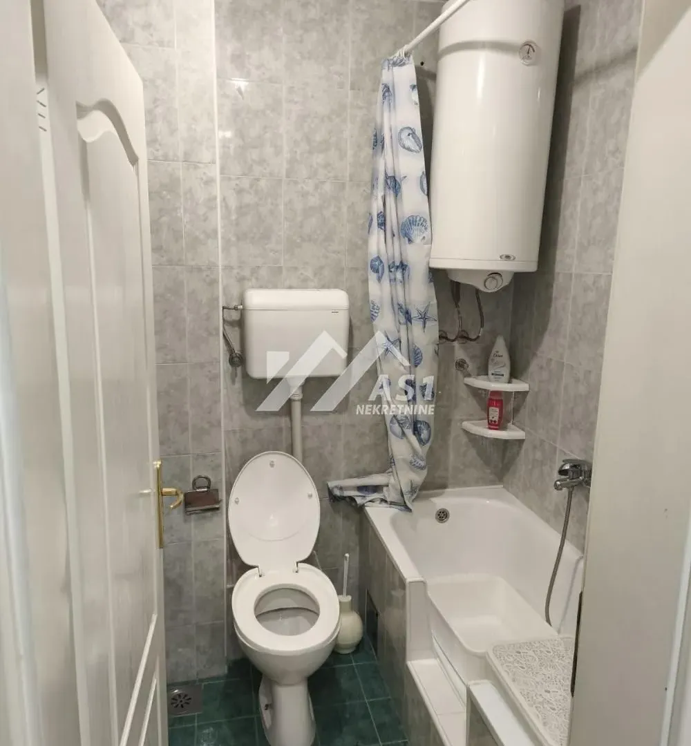 Izdavanje, jednosoban stan, 32m², Novi Sad Sve Podlokacije, Novi Sad