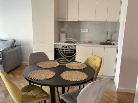 Rent, two bedroom apartment, 52m², Stari Grad, Beograd - image 4