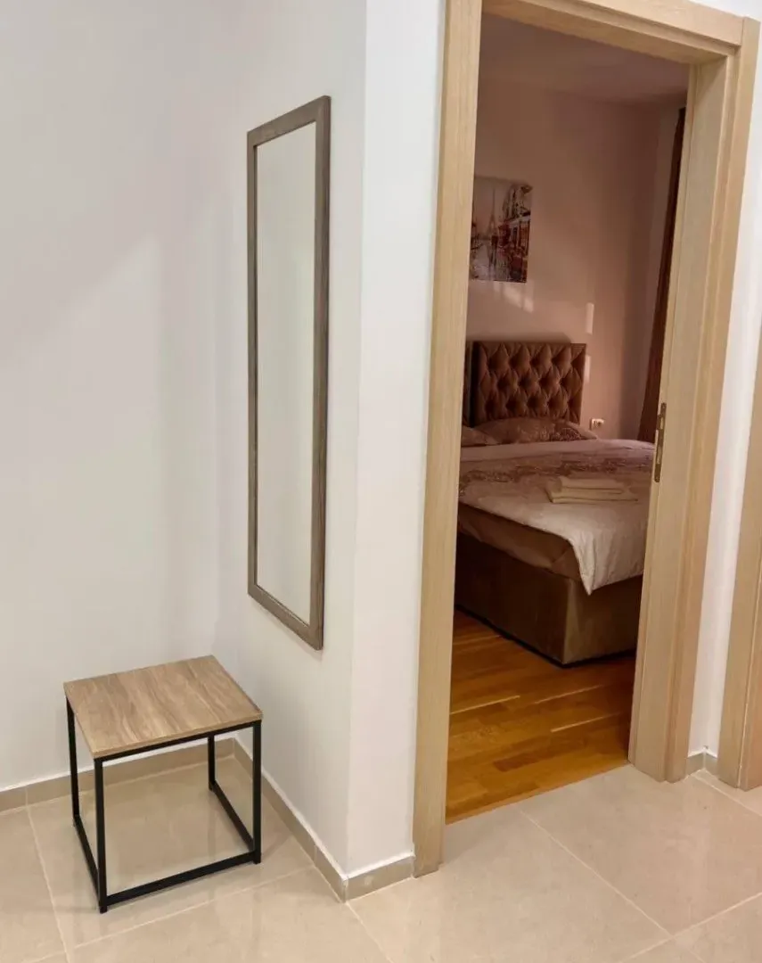 Prodaja, dvosoban stan, 61m², Bečići, Budva