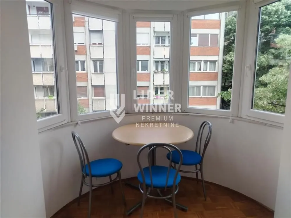 Rent, two bedroom apartment, 46m², Savski Venac, Beograd