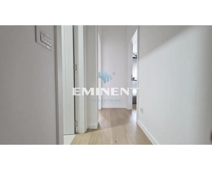 Rent, three bedroom apartment, 80m², Savski Venac, Beograd