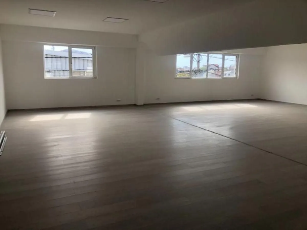 Rent, office space, 660m², Zemun Nova Galenika, Zemun Sve Podlokacije