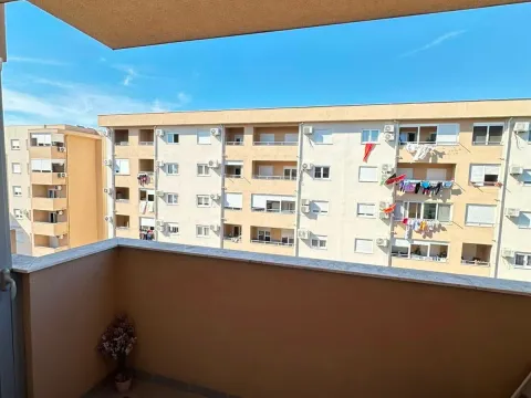 Prodaja, jednosoban stan, 48m², Tuški Put, Podgorica - image 5