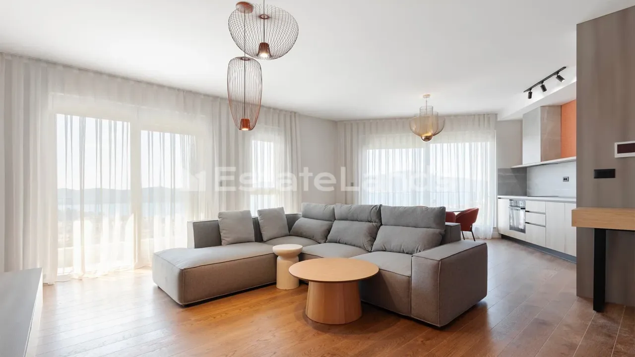 Rent, two bedroom apartment, 81m², Tripovići, Tivat