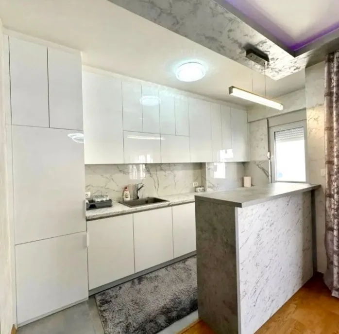 Izdavanje, dvosoban stan, 72m², Ljubović, Podgorica