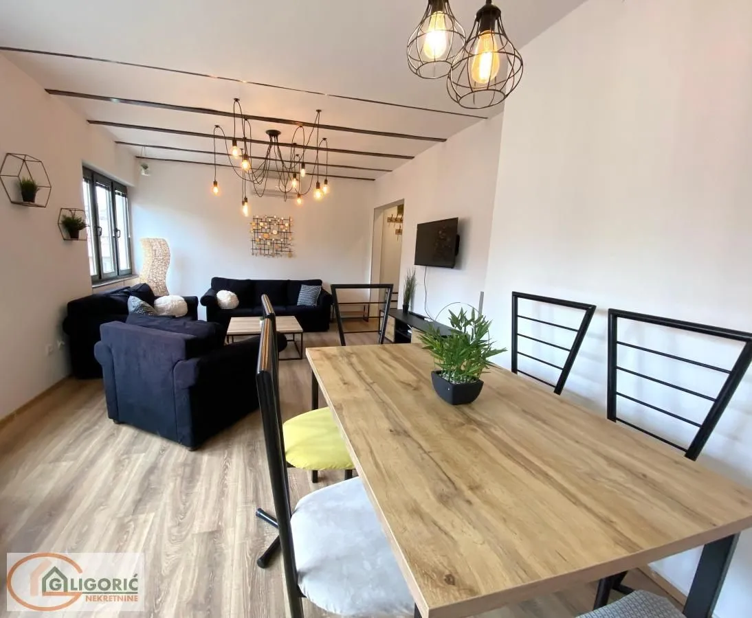 Prodaja, stan, 170m², Kosančićev Venac, Beograd