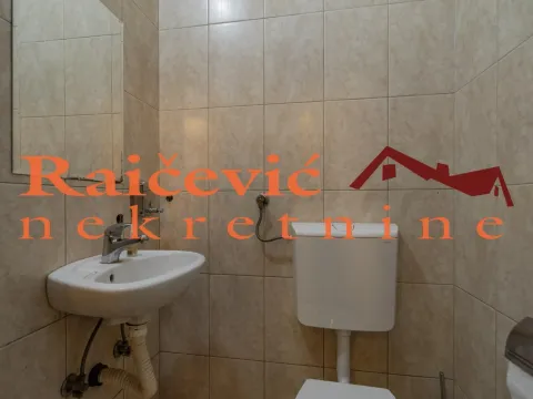 Prodaja, poslovni prostor, 61m², Savski Venac, Beograd - image 12