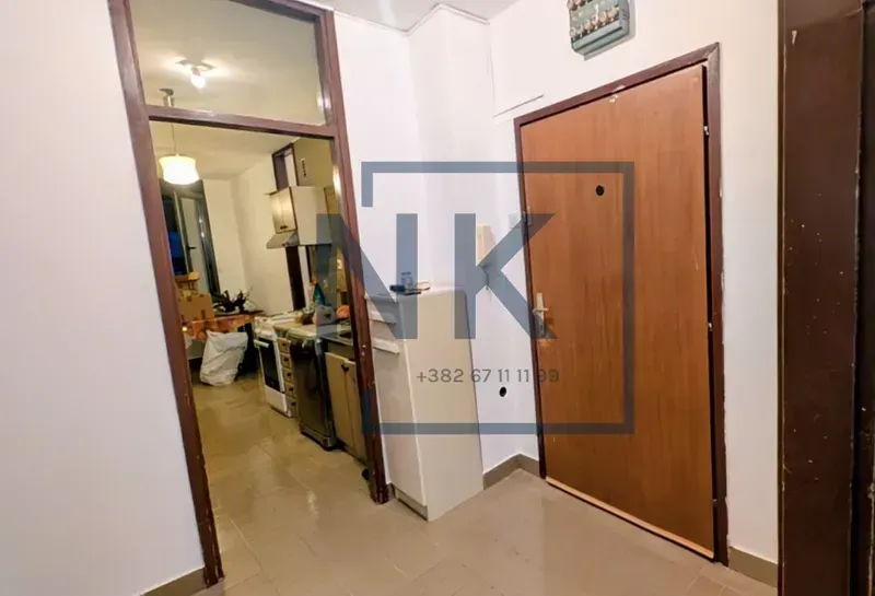 Prodaja, trosoban stan, 96m², Blok 6, Podgorica