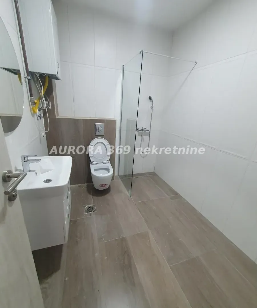 Prodaja, trosoban stan, 112m², Ruma, Srbija