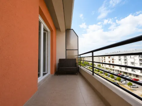 Izdavanje, dvosoban stan, 60m², Stari Aerodrom, Podgorica - image 10