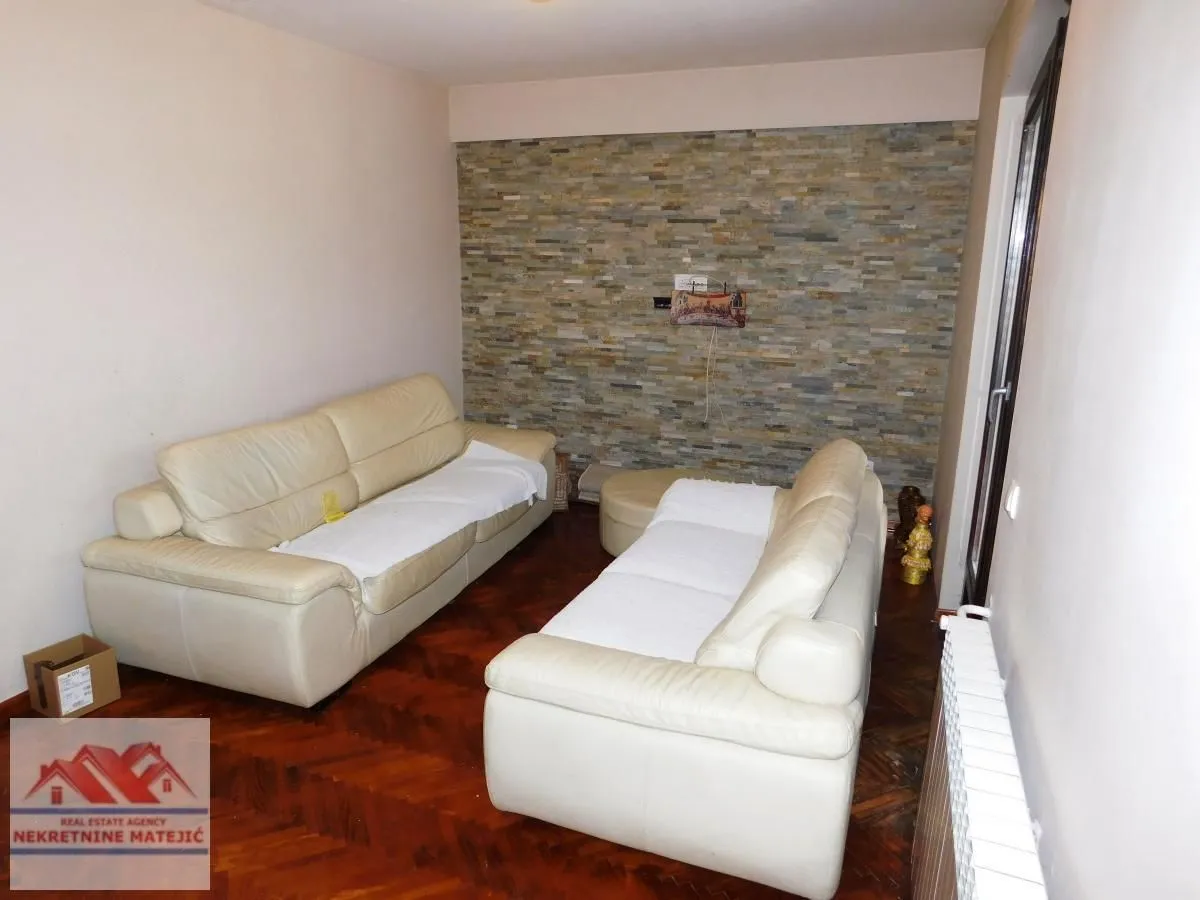 Prodaja, kuća, 300m², Kragujevac, Srbija