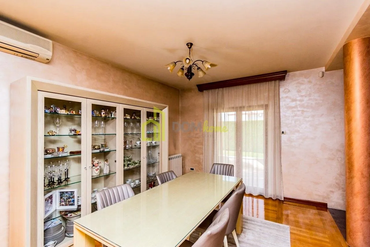 Rent, house, 600m², Zeta, Podgorica