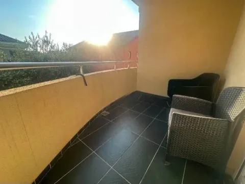 Prodaja, jednosoban stan, 60m², Zagorič, Podgorica - image 10