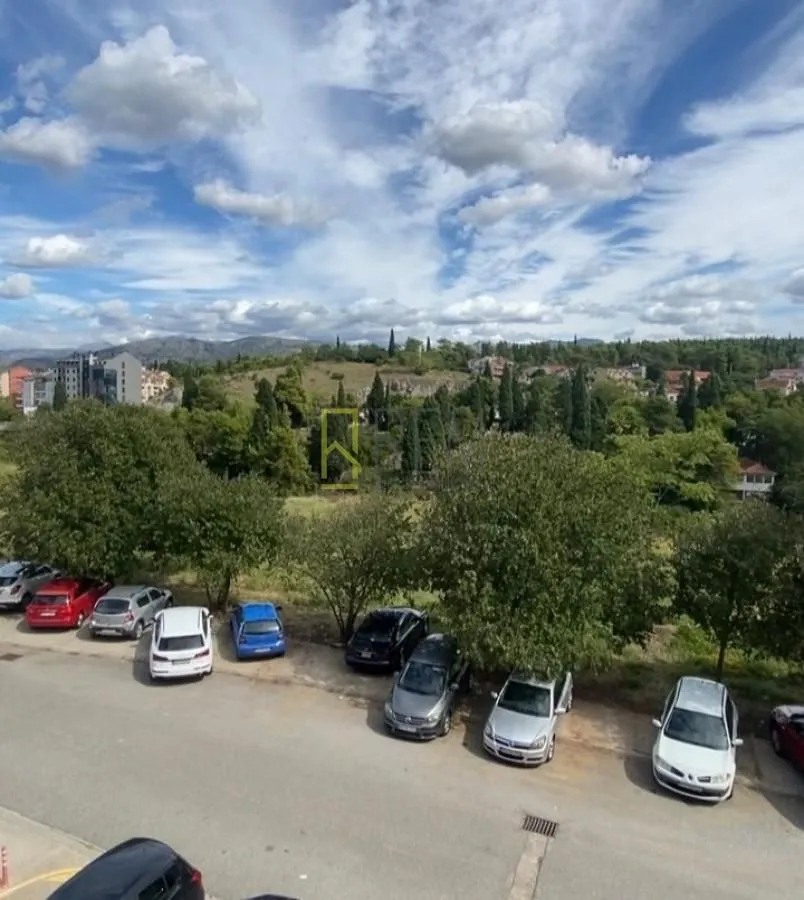 Rent, two bedroom apartment, 80m², Preko Morače, Podgorica