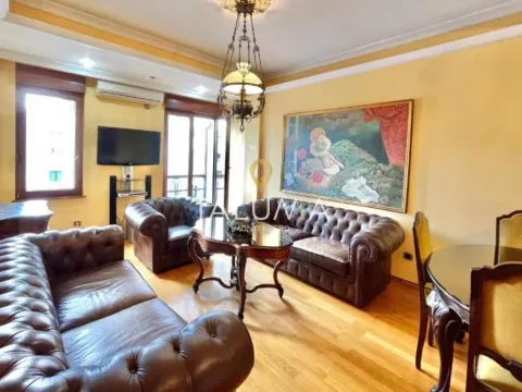 Izdavanje, jednosoban stan, 60m², Centar, Podgorica - image 1