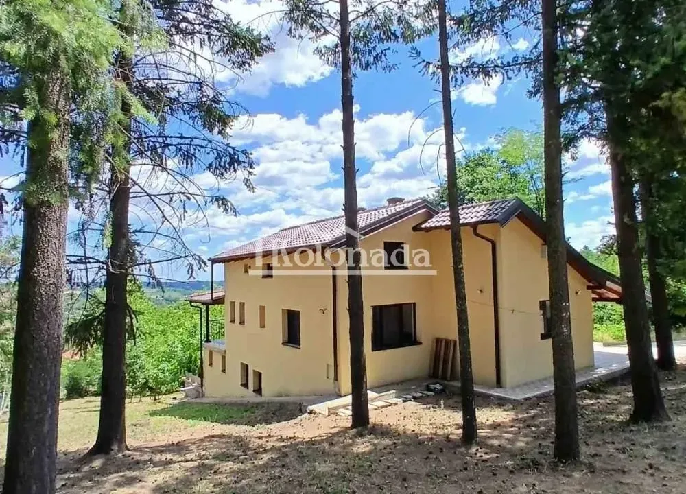 Sale, house, 190m², Sopot, Beograd