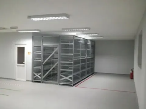 Izdavanje, poslovni prostor, 2000m², Zemun Centar, Zemun Sve Podlokacije - image 8