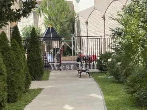 Sale, one bedroom apartment, 57m², Bečići, Budva - image 14