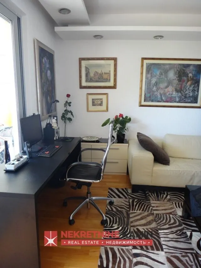 Sale, three bedroom apartment, 95m², Lazi, Budva