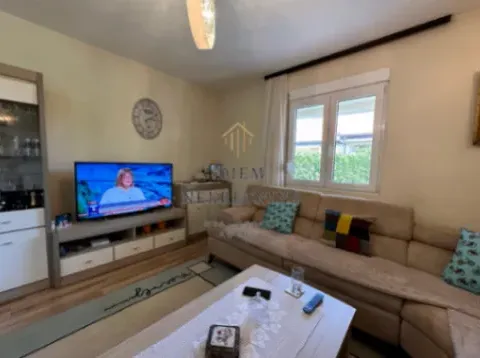 Izdavanje, trosoban stan, 90m², Donja Gorica, Podgorica - image 6