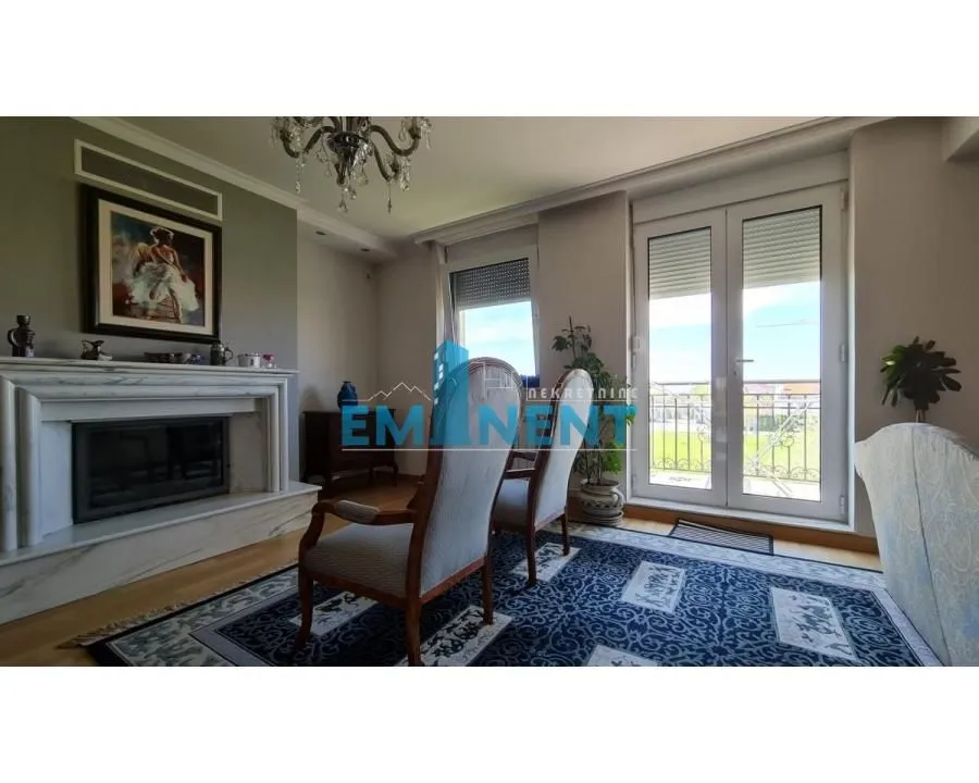 Sale, house, 360m², Bezanijska Kosa 2, Bežanijska Kosa Sve Podlokacije