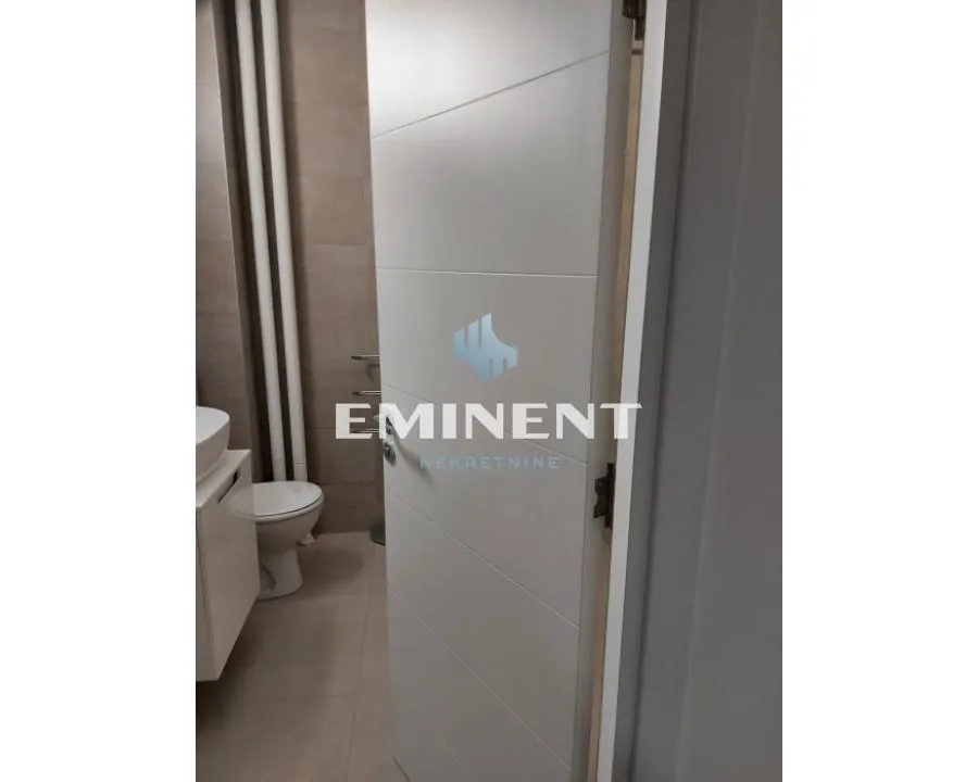 Rent, two bedroom apartment, 65m², Slavija, Vračar Sve Podlokacije