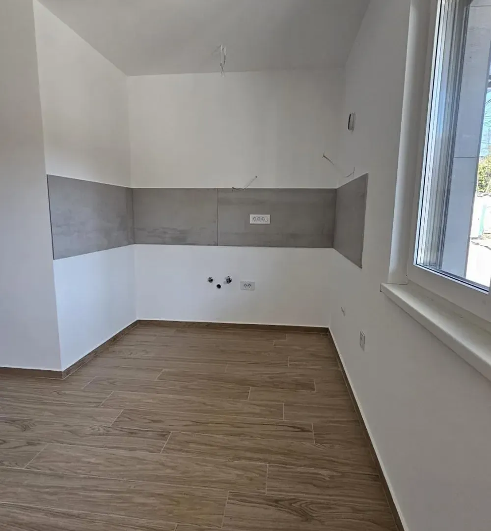 Sale, three bedroom apartment, 65m², Cvetkova Pijaca, Zvezdara Sve Podlokacije