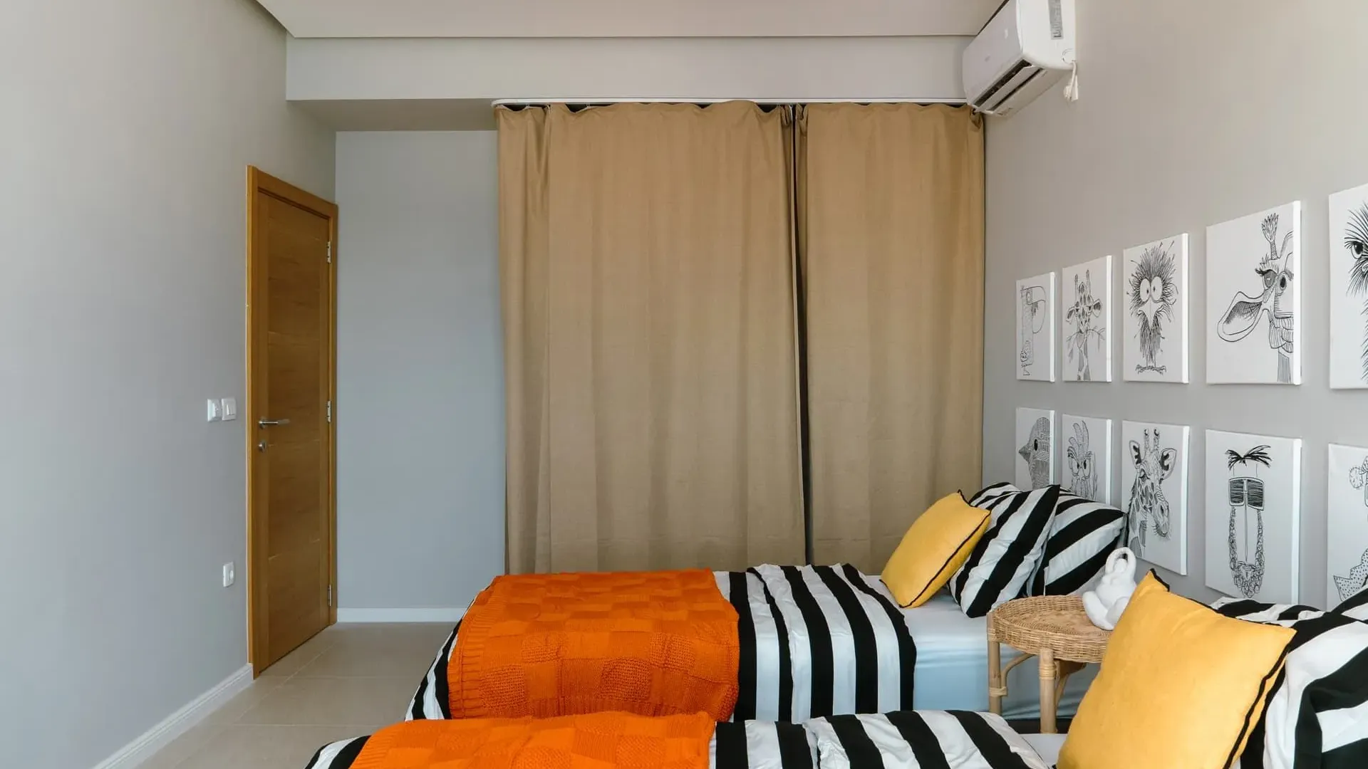 Sale, house, 200m², Krašići, Tivat
